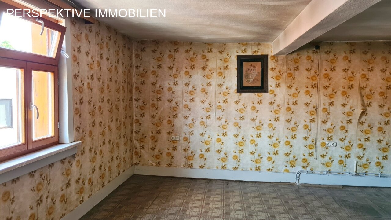 Anwesen mit ehemaligem Bauernhof und Gaststätte