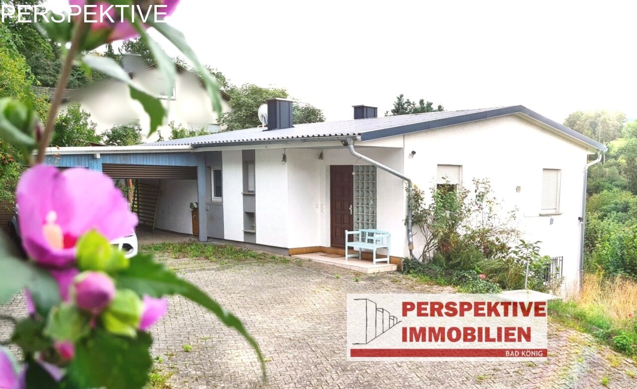 Freistehendes Einfamilienhaus mit herrlichem Ausblick