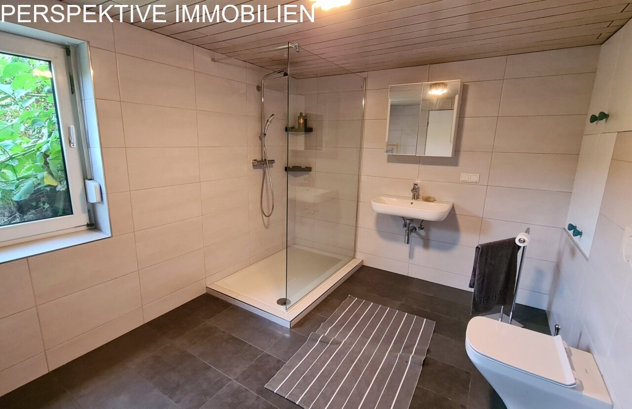 Freistehendes Einfamilienhaus mit herrlichem Ausblick