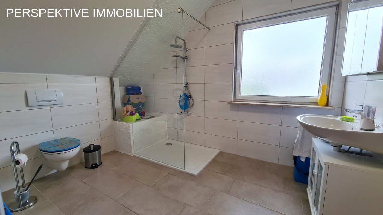 Einfamilienhaus in ruhigster Lage * neuwertig