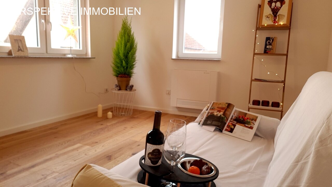 Erstbezug nach Sanierung - bezugsfertiges EFH mit ausbaubarer Scheune und Potential