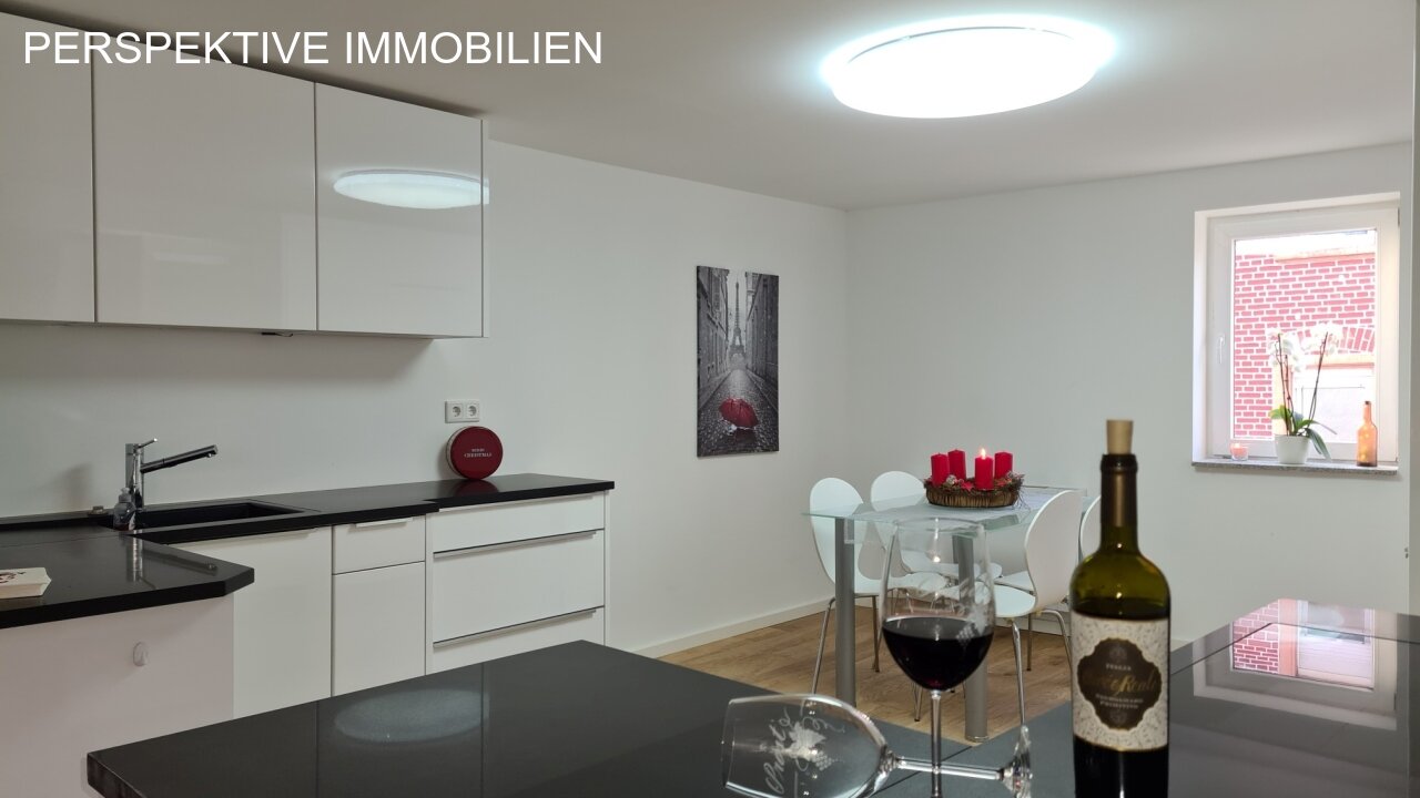 Erstbezug nach Sanierung - bezugsfertiges EFH mit ausbaubarer Scheune und Potential