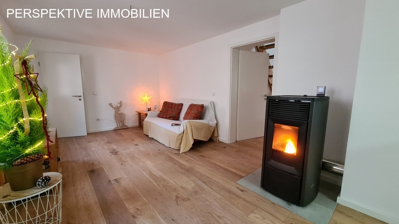 Erstbezug nach Sanierung - bezugsfertiges EFH mit ausbaubarer Scheune und Potential