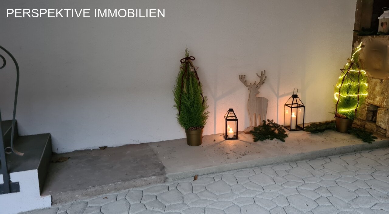 Erstbezug nach Sanierung - bezugsfertiges EFH mit ausbaubarer Scheune und Potential