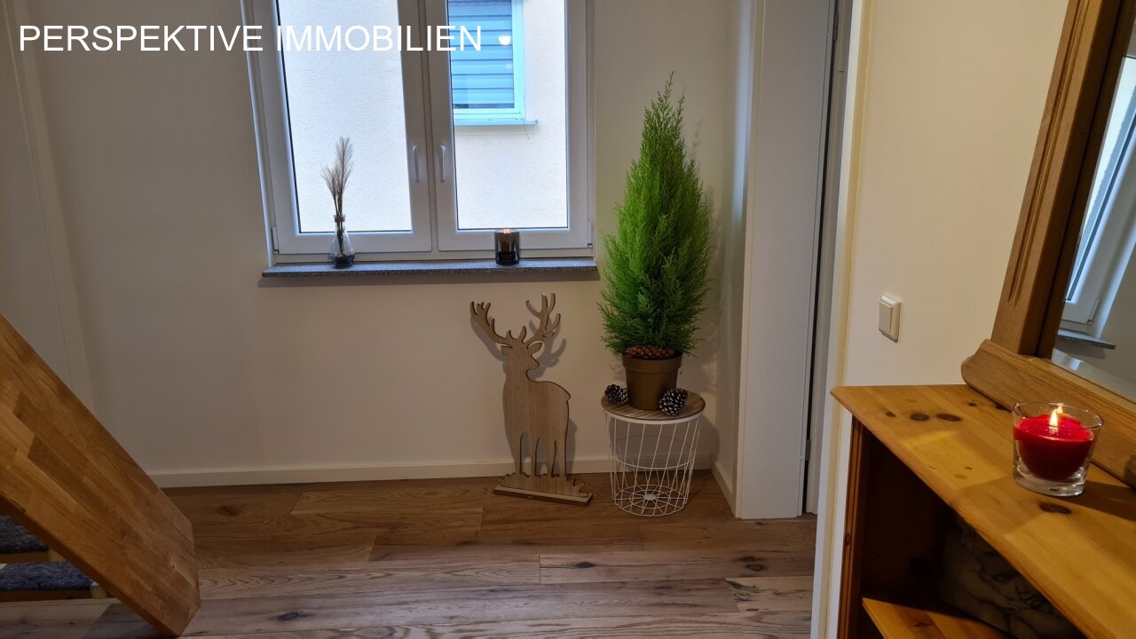 Erstbezug nach Sanierung - bezugsfertiges EFH mit ausbaubarer Scheune und Potential