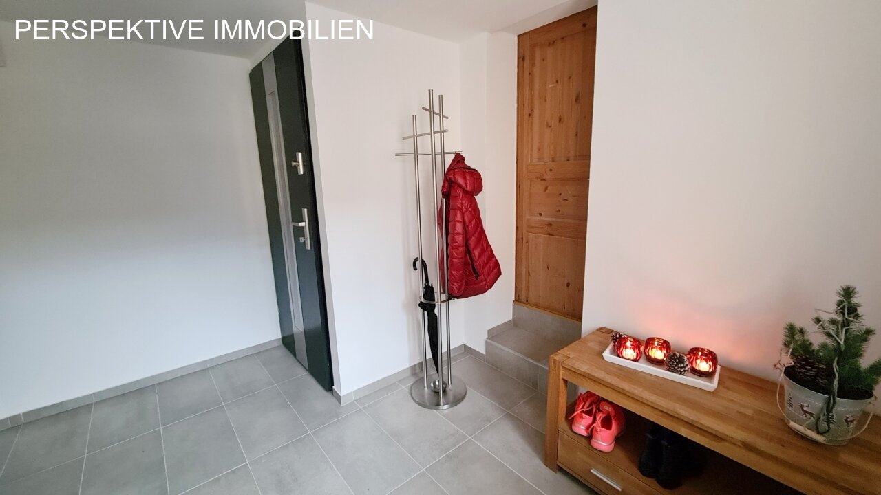 Erstbezug nach Sanierung - bezugsfertiges EFH mit ausbaubarer Scheune und Potential