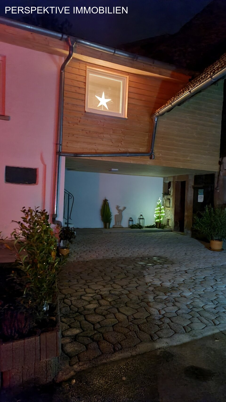 Erstbezug nach Sanierung - bezugsfertiges EFH mit ausbaubarer Scheune und Potential