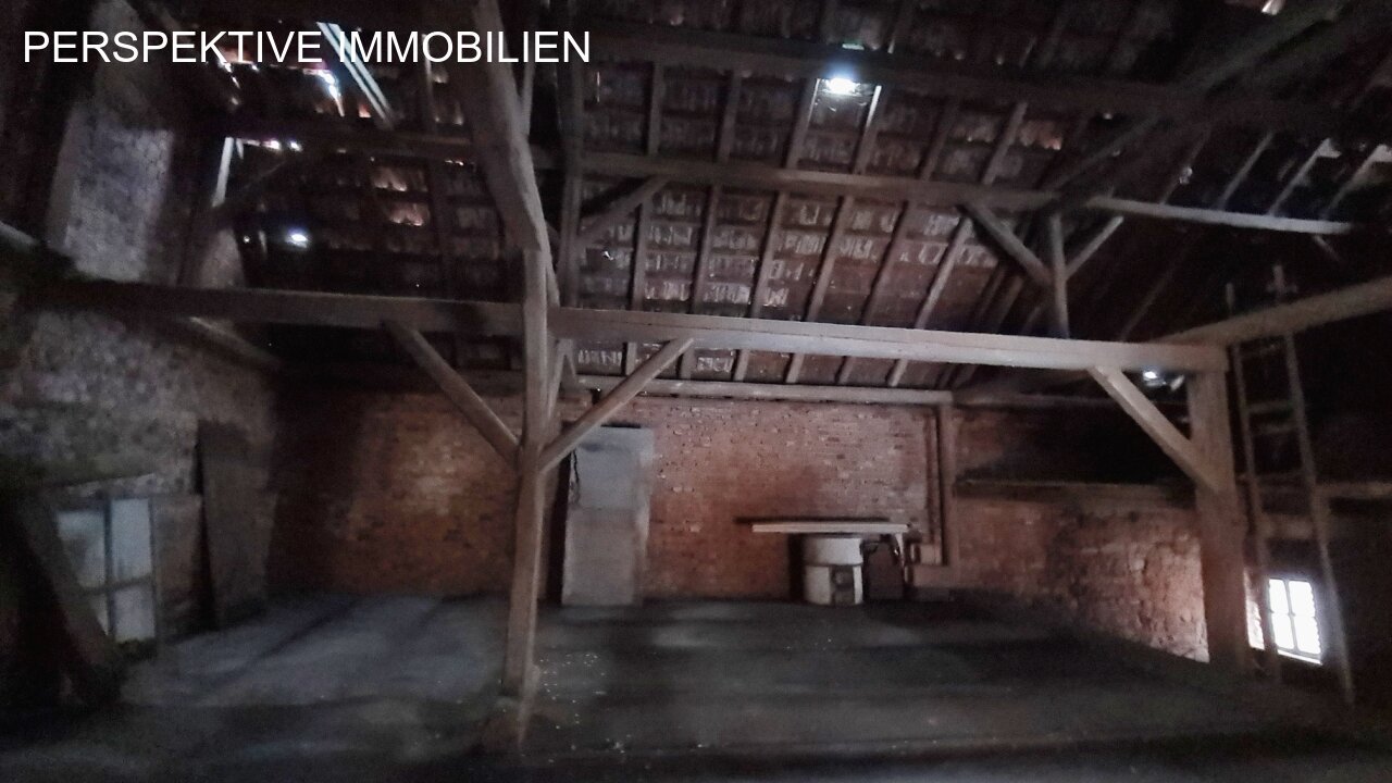 Erstbezug nach Sanierung - bezugsfertiges EFH mit ausbaubarer Scheune und Potential