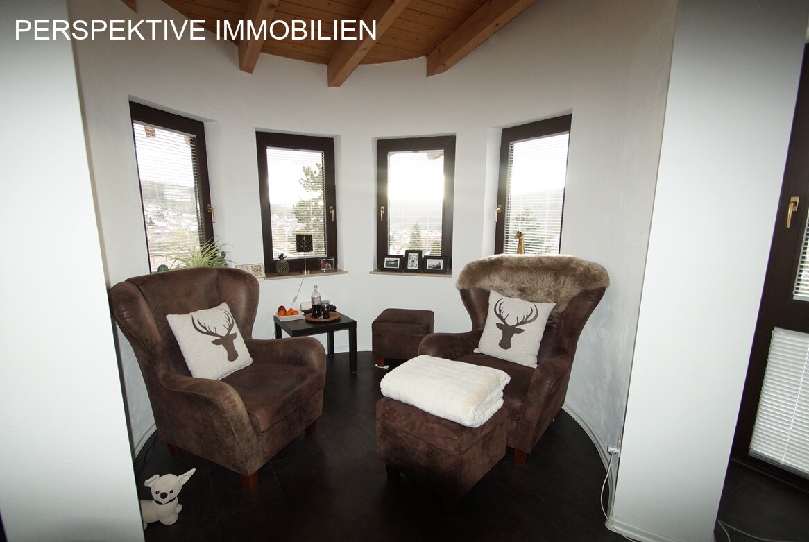 Schicke Villa mit Traumaussicht auf Bad König