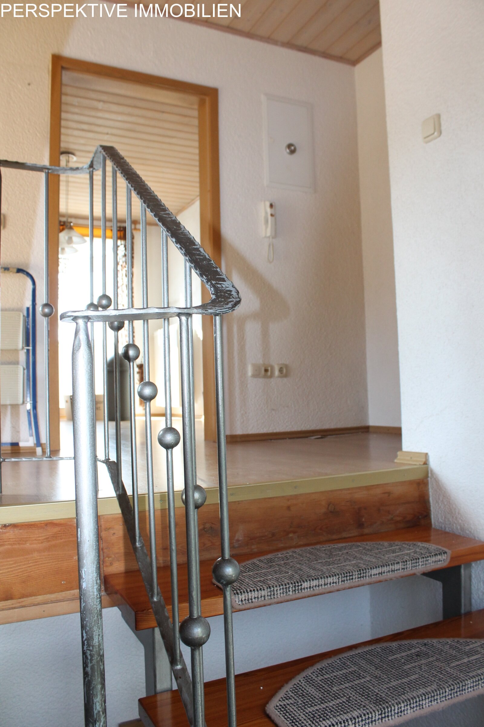 Sehr schöne 2 Zimmerwohnung in zentraler Lage von Bad König