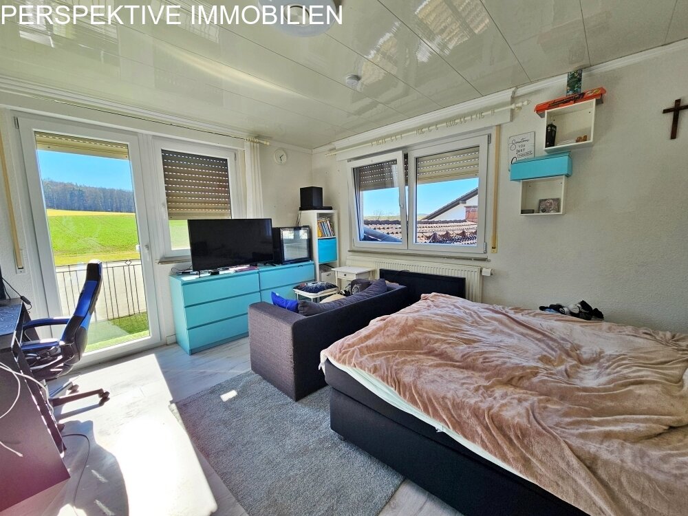 Einfamilienhaus mit großem Anbau - Generationenhaus - top modernisiert