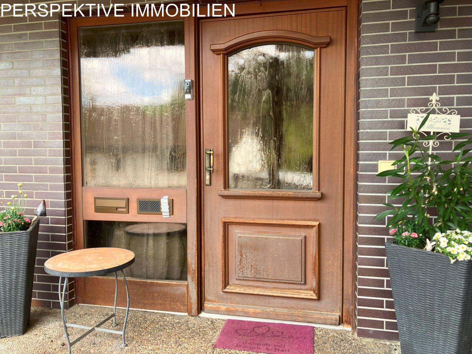 Großzügiges Haus mit Einliegerbereich für Familie u. Beruf