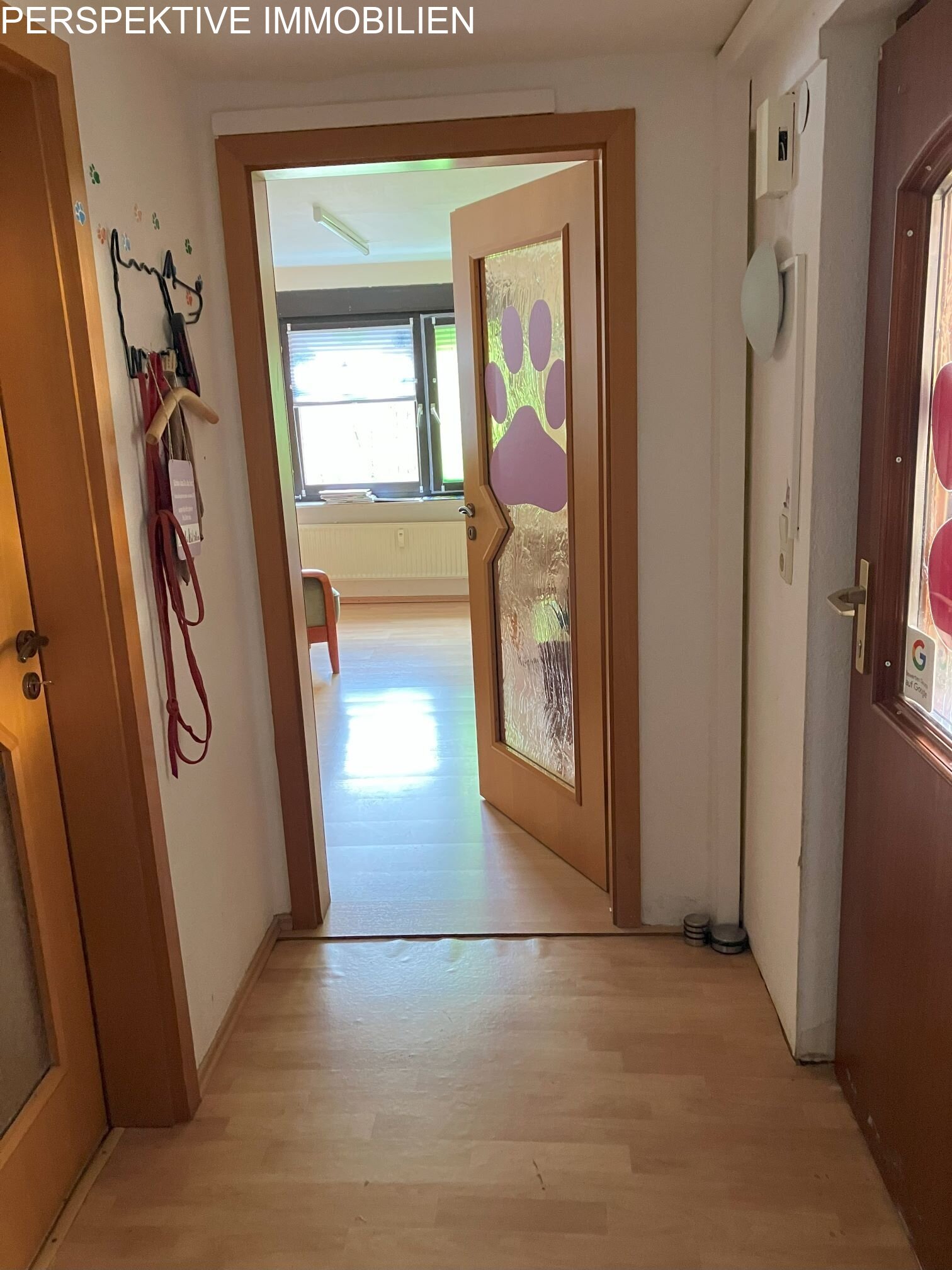 Großzügiges Haus mit Einliegerbereich für Familie u. Beruf