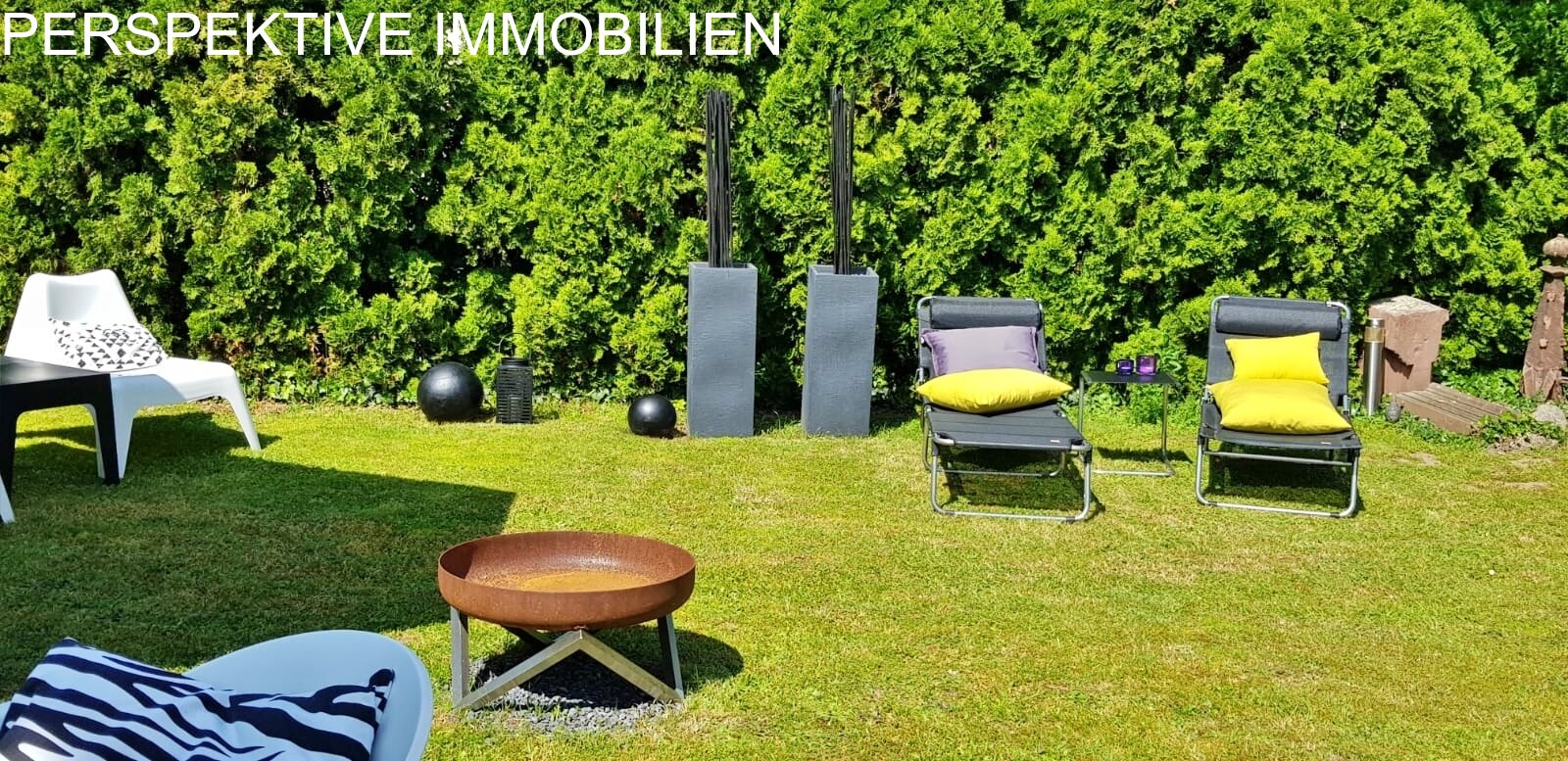 Ein Zuhause zum Verlieben * Zweifamilienhaus mit schönem Garten in toller Lage