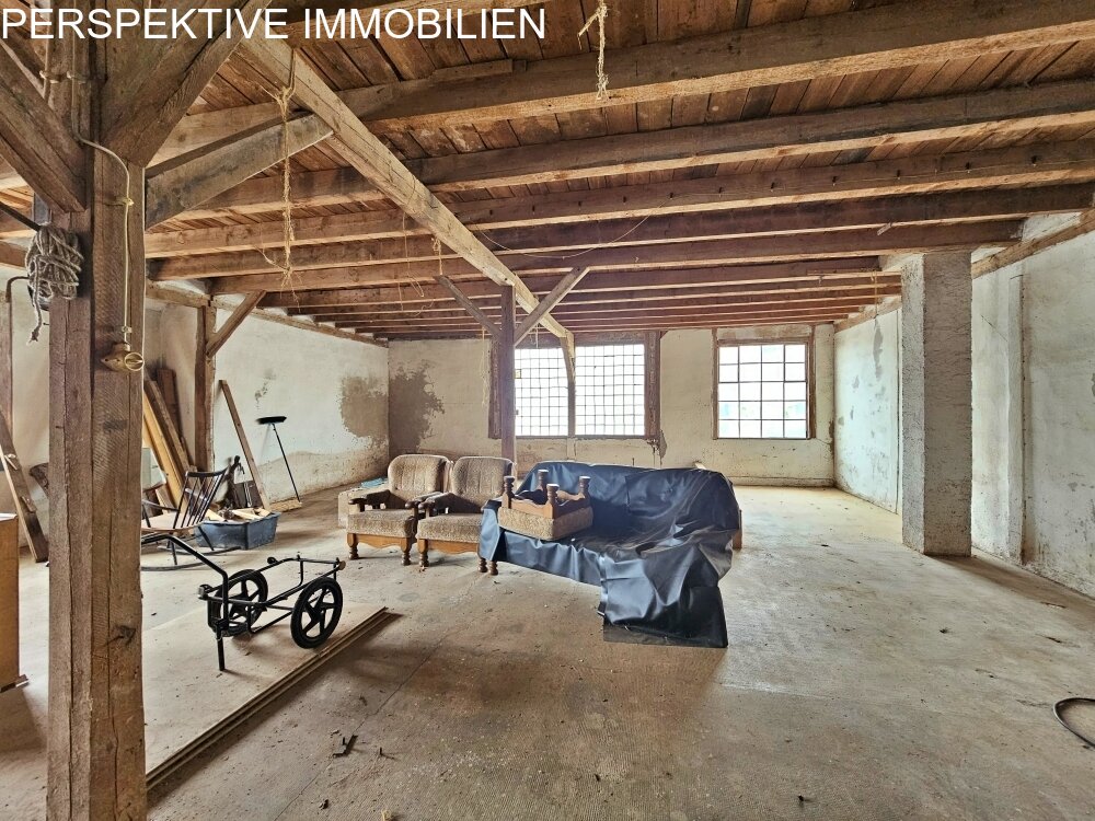 Die Grafenfamilie als Nachbarn -  historisches Anwesen mit Gasthaus & Industriehallen in Top-Lage