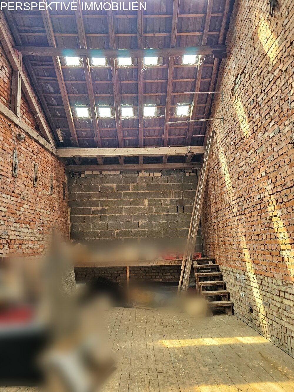 Die Grafenfamilie als Nachbarn -  historisches Anwesen mit Gasthaus & Industriehallen in Top-Lage