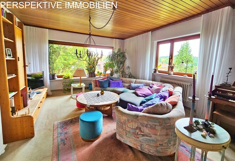 Großartiges Einfamilienhaus mit ELW in ruhiger Lage