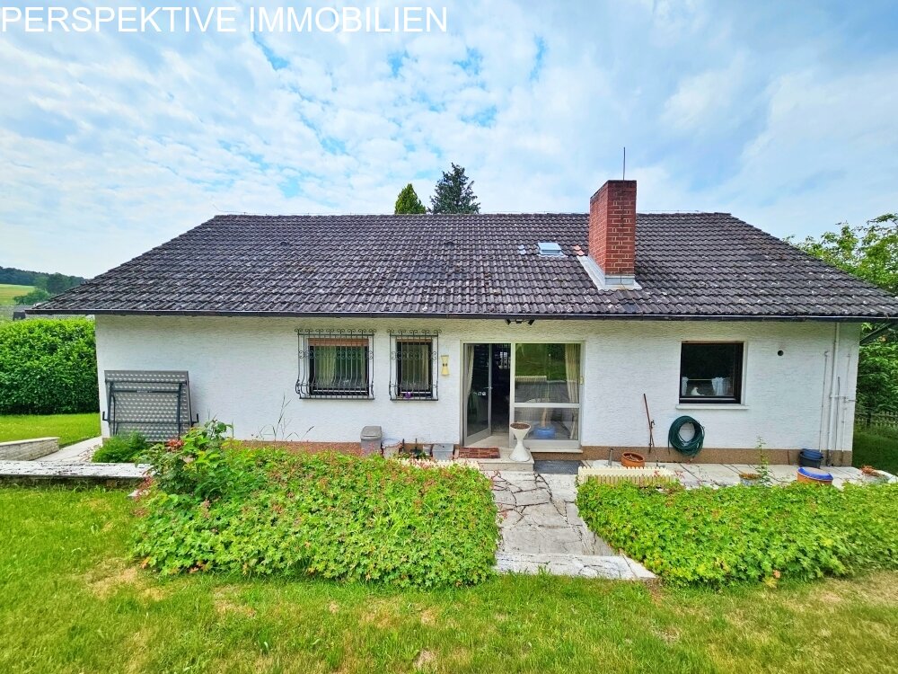 Großartiges Einfamilienhaus mit ELW in ruhiger Lage