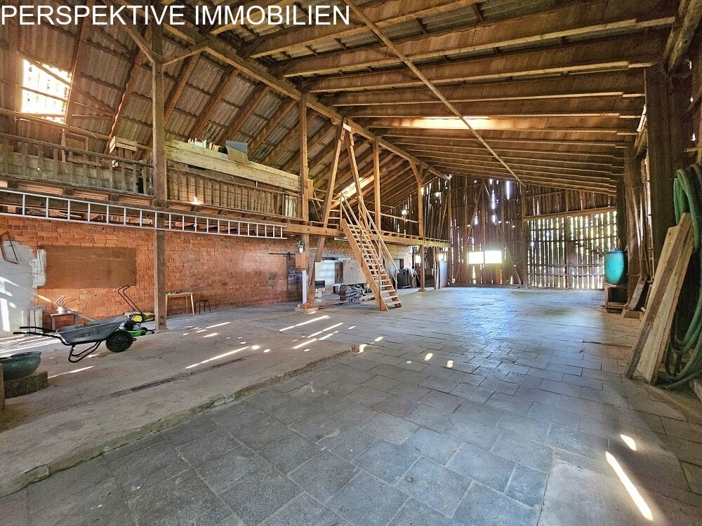 Anwesen  mit viel Potenzial - Aussiedlerhof in idyllischer Alleinlage