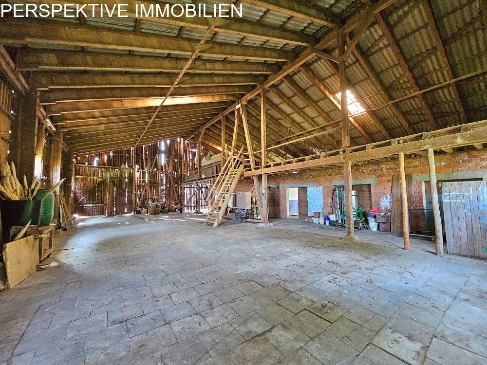 Anwesen  mit viel Potenzial - Aussiedlerhof in idyllischer Alleinlage