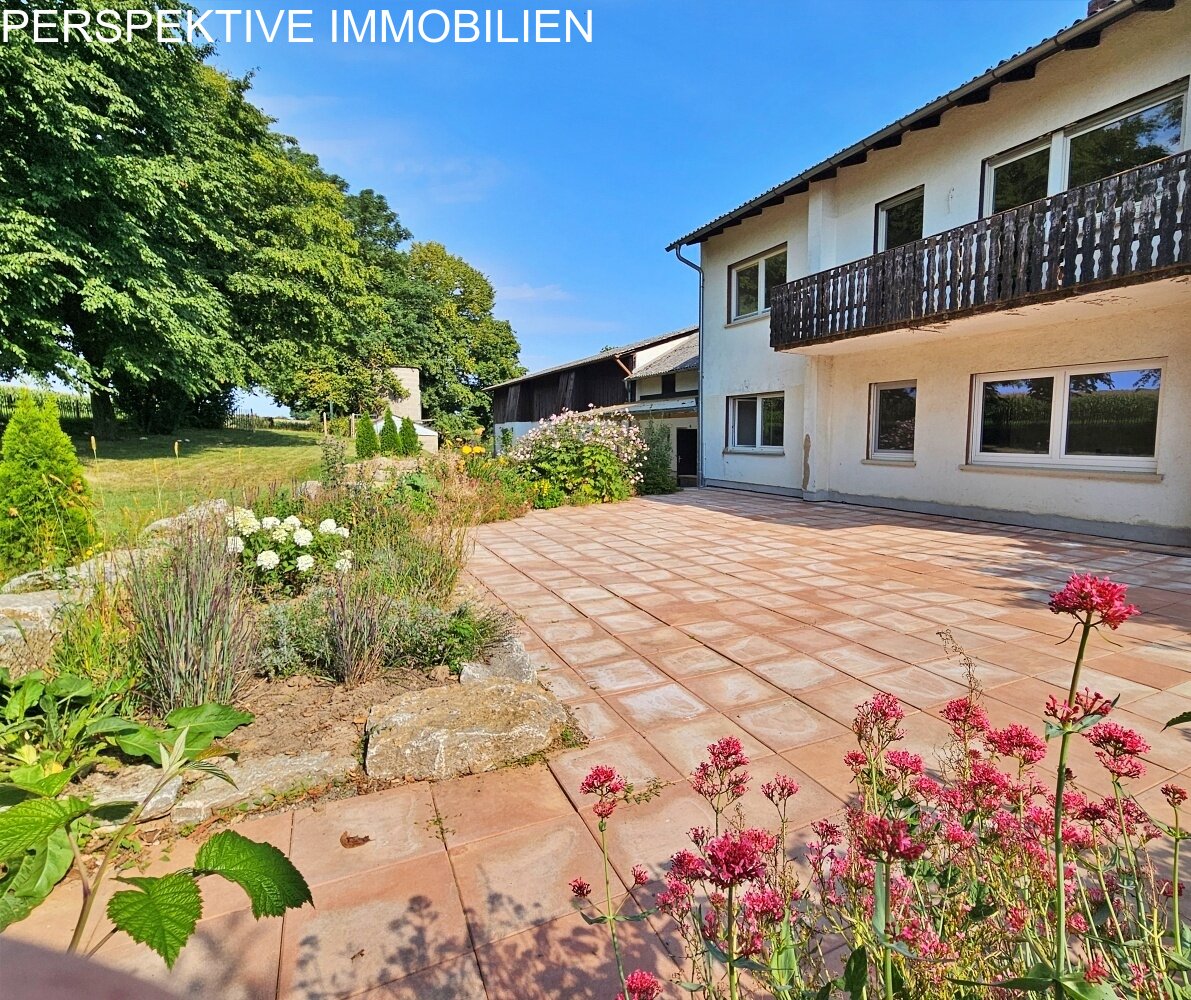 Anwesen  mit viel Potenzial - Aussiedlerhof in idyllischer Alleinlage