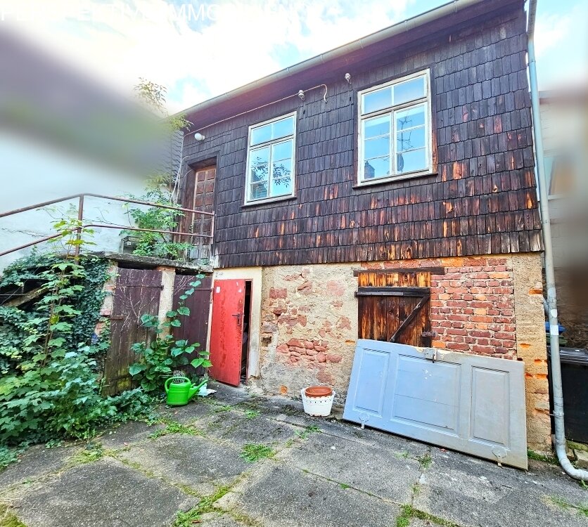 Kleines Fachwerkhäuschen mit Geschichte – mitten in Bad König