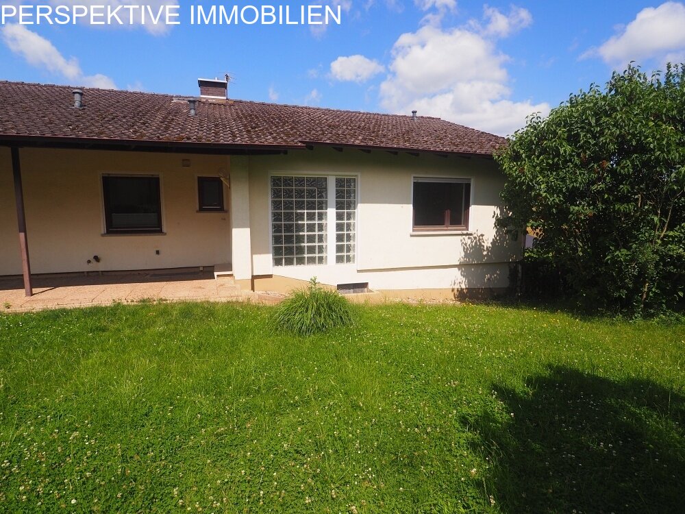 TOP Lage in Bad König - Haus mit 2 Wohnungen und schöner Aussicht