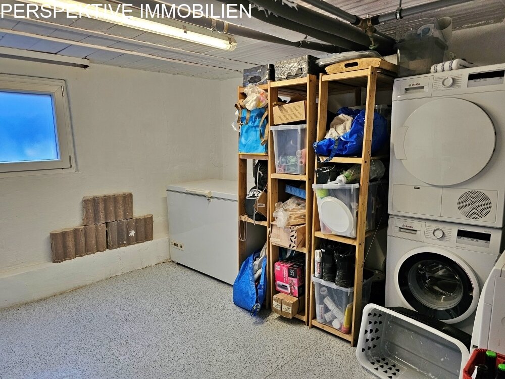 Einfamilienhaus mit großem Anbau - Generationenhaus - top modernisiert