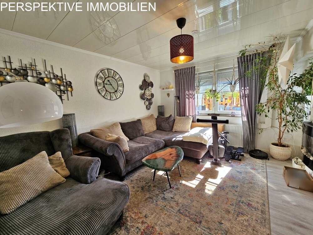 Einfamilienhaus mit großem Anbau - Generationenhaus - top modernisiert