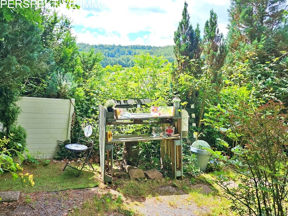 RESERVIERT - Nurdachhaus mit schönem Garten am Tor zum Odenwald 