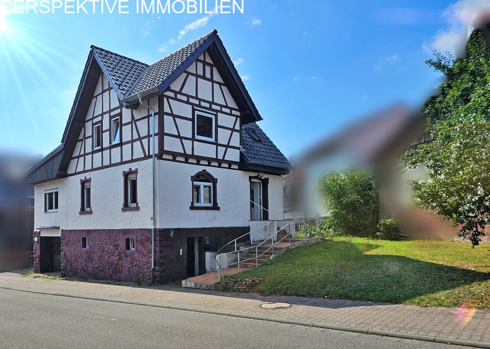 Handwerker aufgepasst - Charmantes Fachwerkhaus mit neuem Dach und Ausbaupotenzial in Unter-Mossau