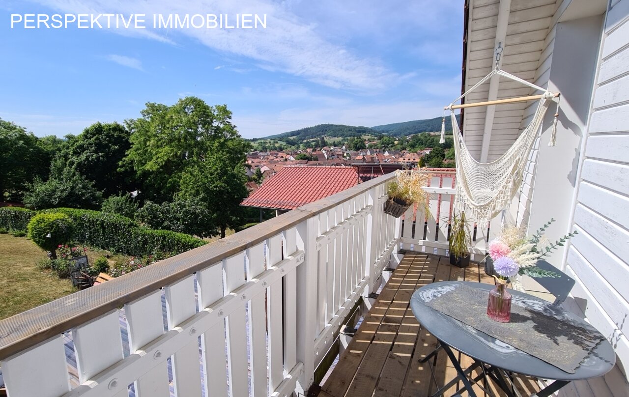 Romantisches Einfamilienhaus mit Einliegerwohnung und traumhaftem Garten