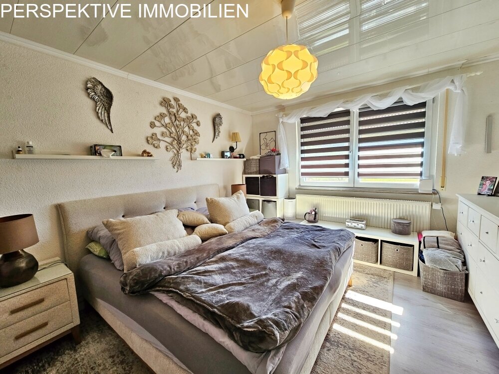 Schlafzimmer OG HH