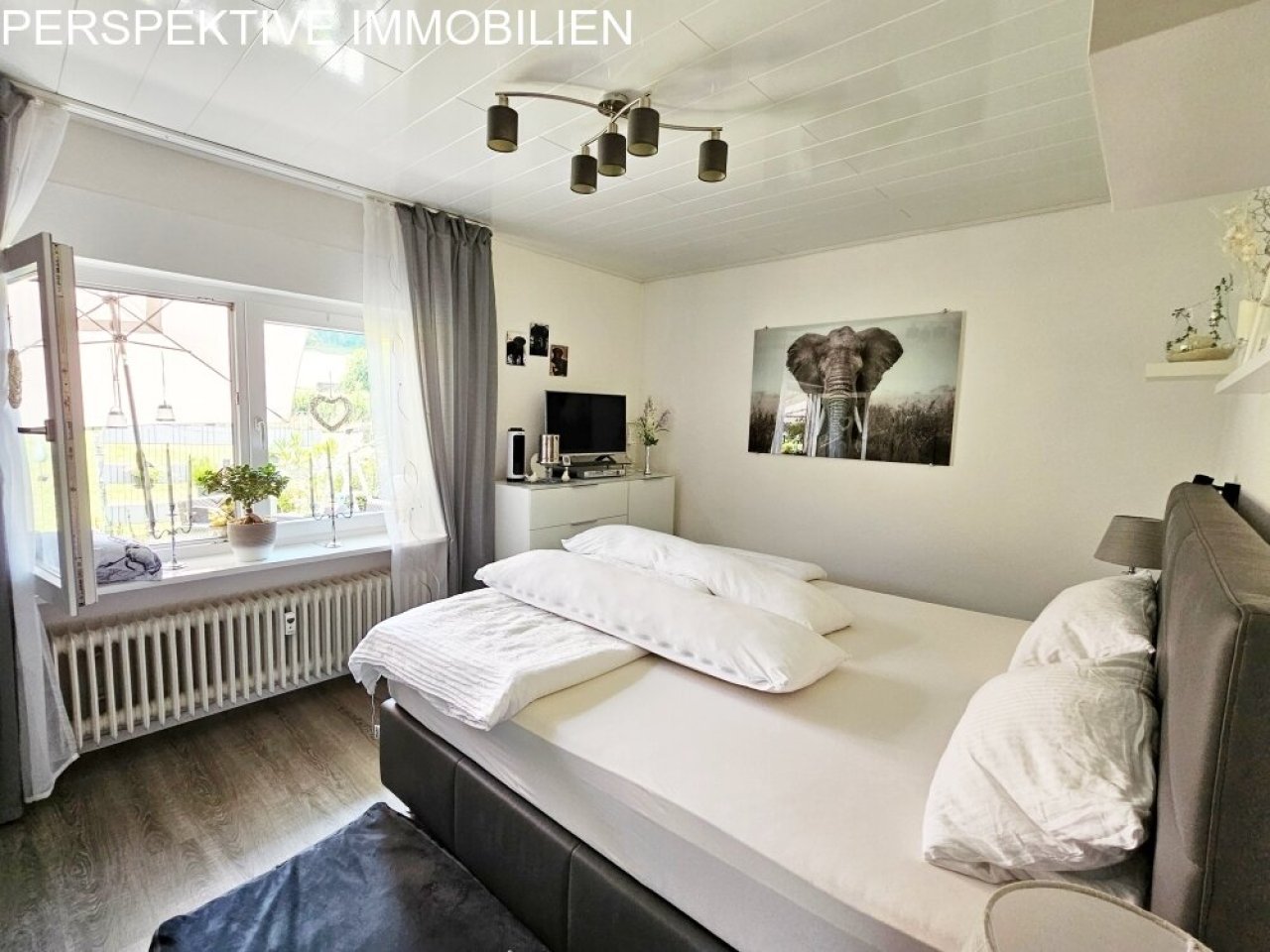 Schlafzimmer EG
